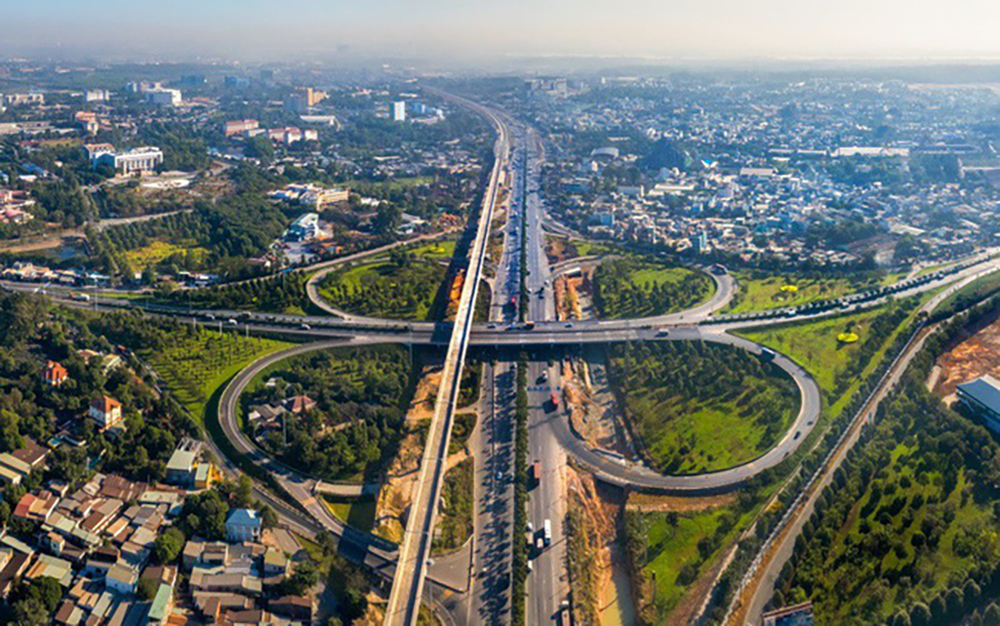 TP HCM THÚC TIẾN ĐỘ 33 DỰ ÁN GIAO THÔNG VỚI TỔNG VỐN HƠN 245.000 TỈ ĐỒNG